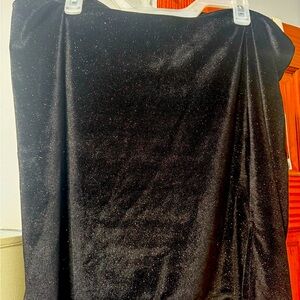 NWT Arula velvet with glittery mini skirt size B.